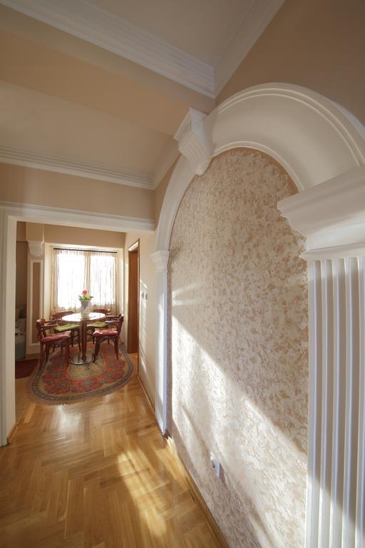 Guest House Pansion 10 Cetynia Zewnętrze zdjęcie