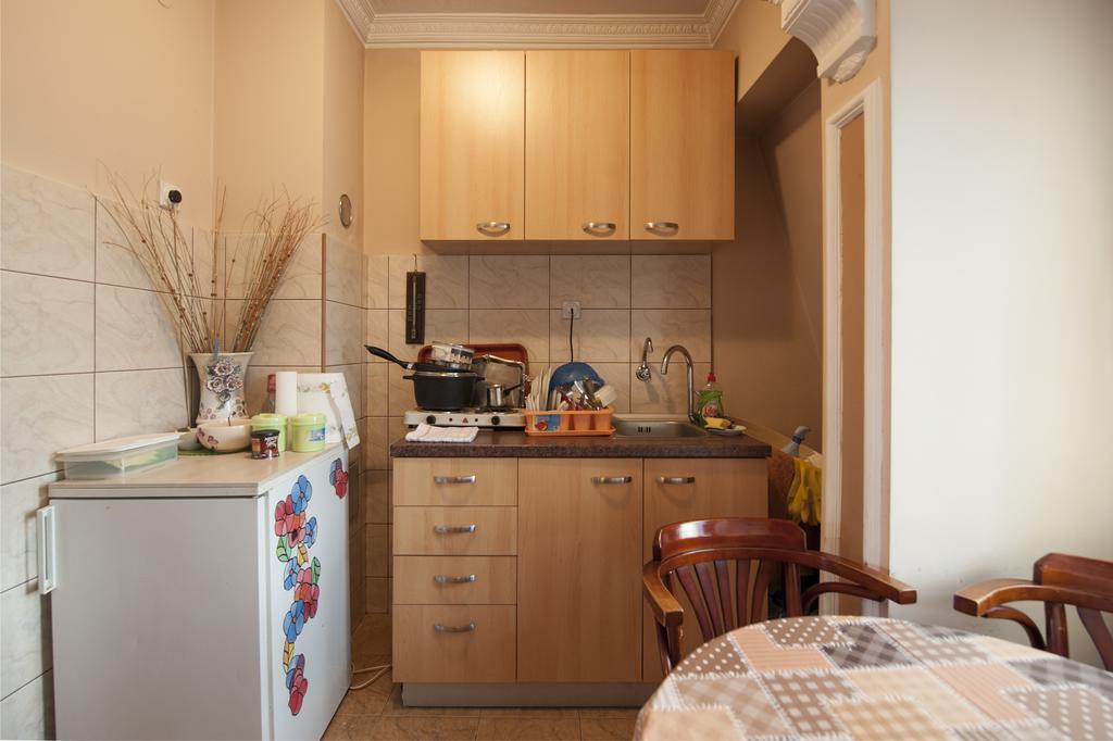 Guest House Pansion 10 Cetynia Zewnętrze zdjęcie